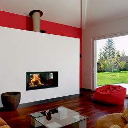 cheminée moderne façade blanche foyer insert ruegg atre et loisirs