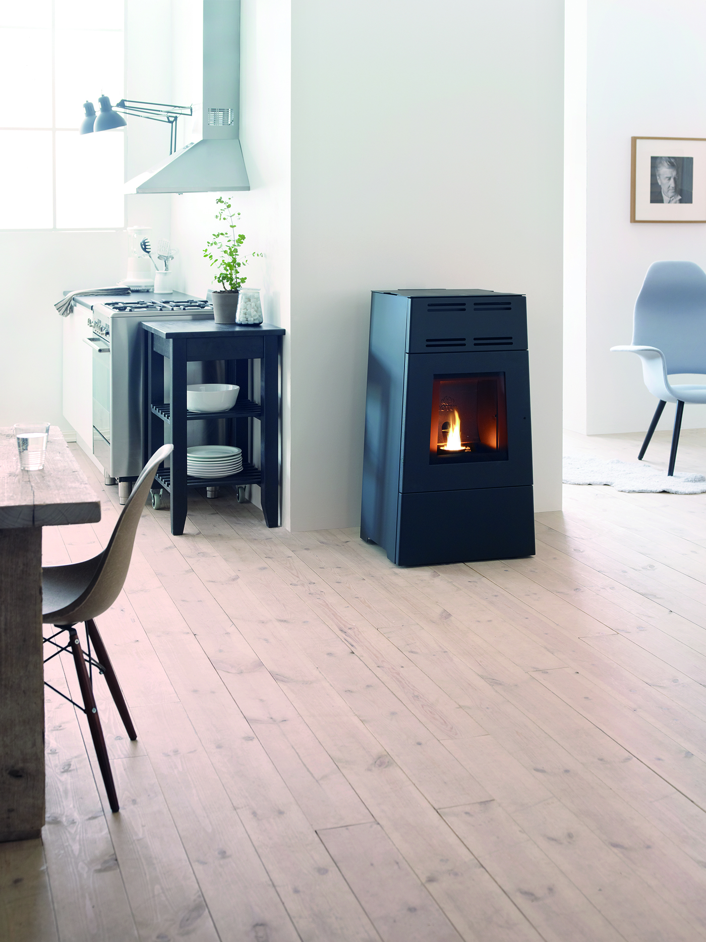 Les poêles à granulés Jotul sont chez Atre et Loisirs — free download
