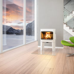 Poêle à bois jotul F 305 LL blanc, poêle en fonte avec 4 pieds émail blanc, puissance 5kw, installateur Jotul Chambéry Annecy Rumilly Argonnay Epagny St Pierre de Bellevue haute-savoie 74, installateur Atre et Loisirs Savoie Aix les bains Albertille Arbin Montmélian savoie 73, Atre et Loisirs isère grenoble st martin d'hères echirolle St Egrève Pontcharra Vif Voiron