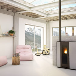 Poêle à granulés Jotul Pf 710 avec déco ceramique gris ciment, installation chez Atre et Loisirs Savoie Isère et Jotul Chambéry